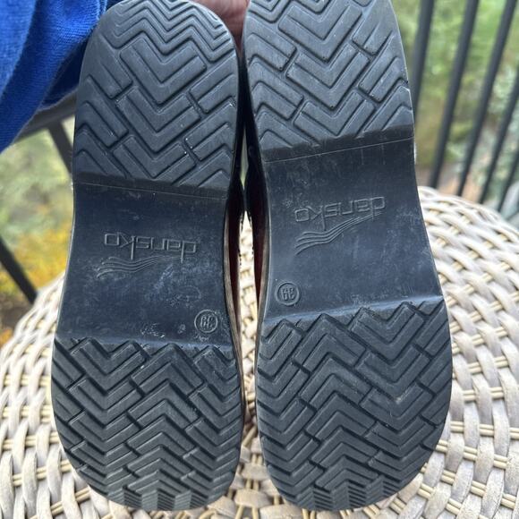 Dansko Shoes Womens 8.5-9 EU 39 Professional Clogs Red Patent Ruby Leather - Picture 9 of 16